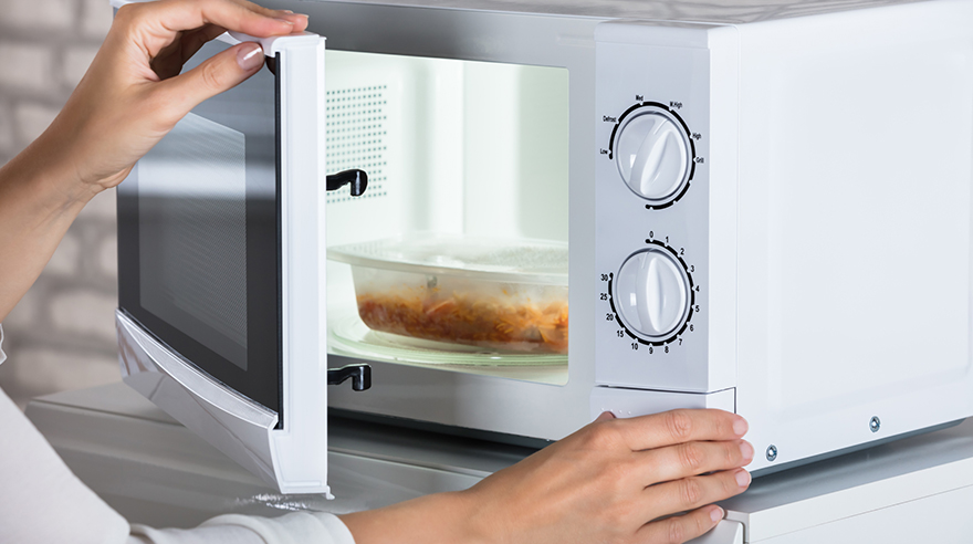 Is It Protected to Eat from Microwaved Plastic?